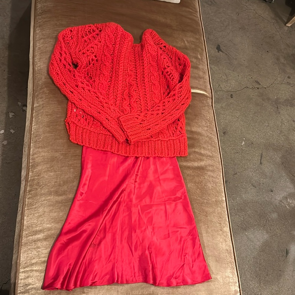 1990 vintage silk charmeuse red A line skirt M 30 waist.22” length.as is